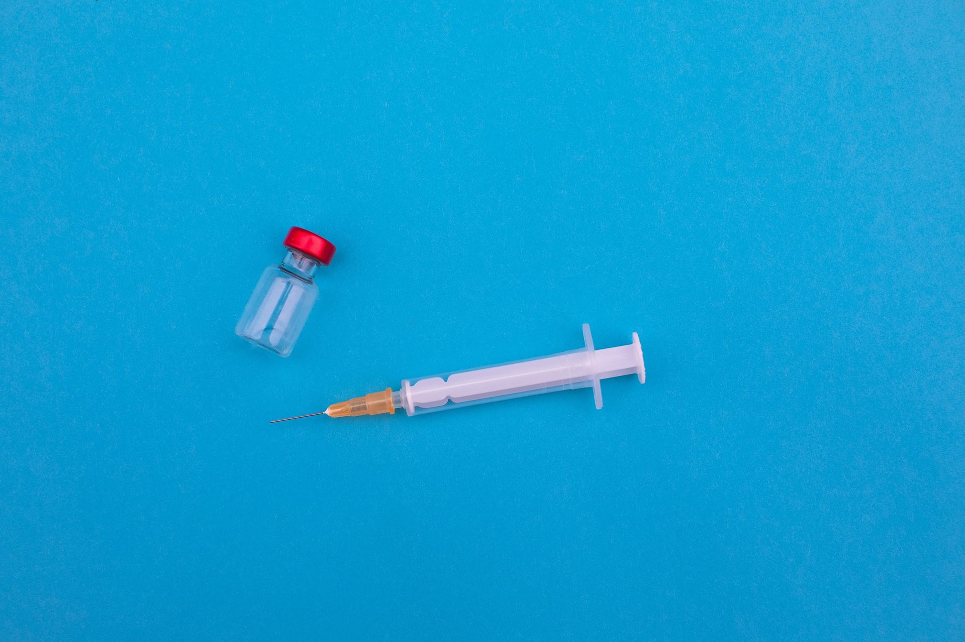 Needle and syringe